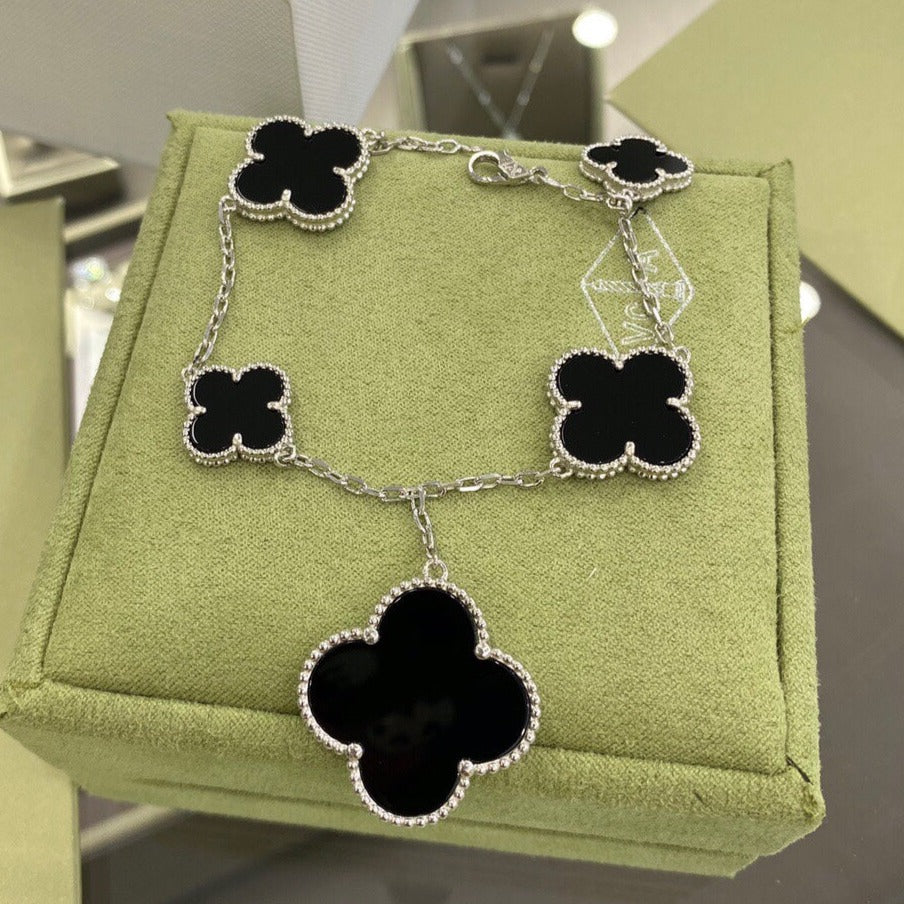 [LUXE JEWELRY]CLOVER 5 MOTIFS SIVLER ONYX BRACELET
