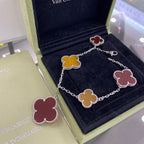 [LUXE JEWELRY]CLOVER 5 MOTIFS SIVLER CARNELIAN TIGER EYE BRACELET