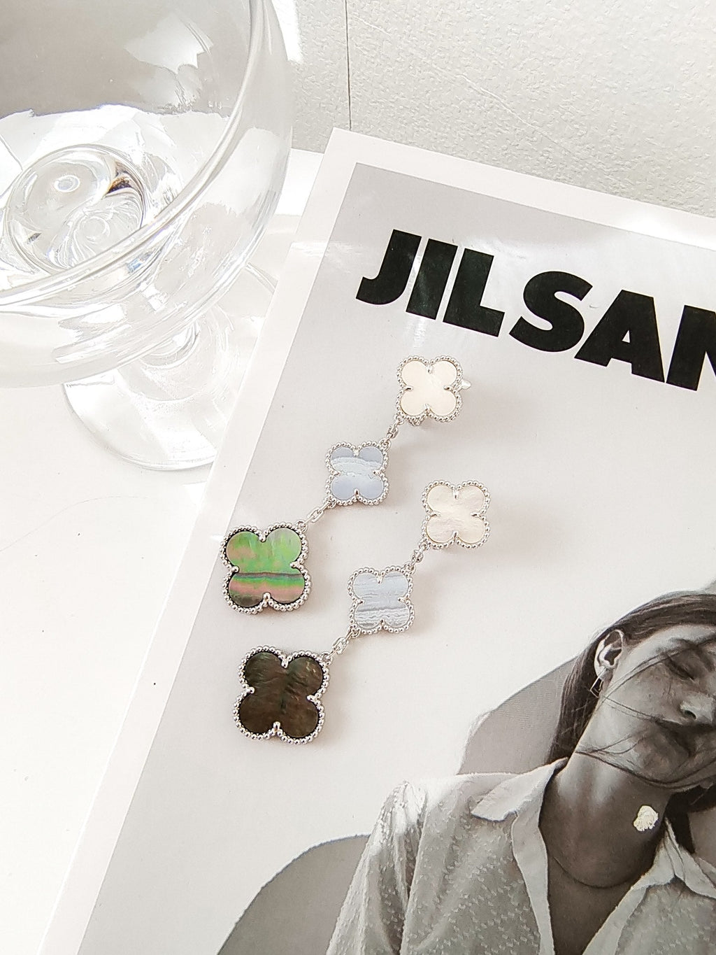 [LUXE JEWELRY]CLOVER 3 MOTIFS CHALCEDONY DARK MOP SILVER EARRINGS