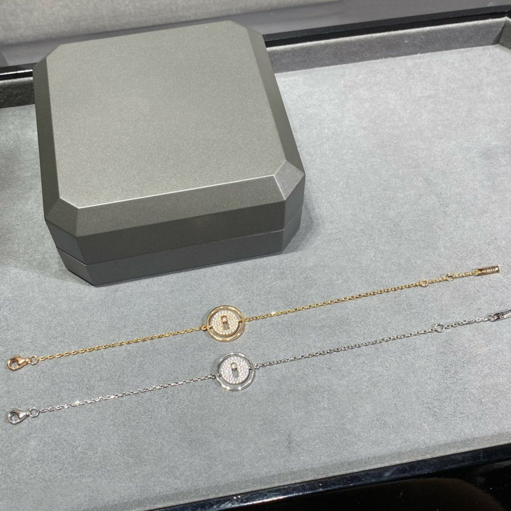 [Luxe Jewellery] LUCKY MOVE DIAMOND PAVED BRACELET