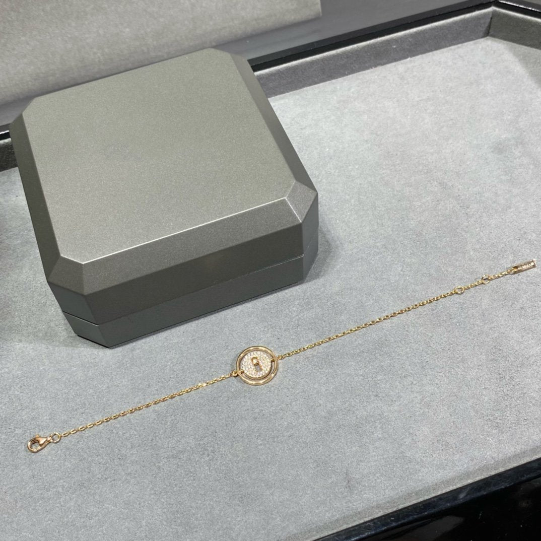 [Luxe Jewellery] LUCKY MOVE DIAMOND PAVED BRACELET