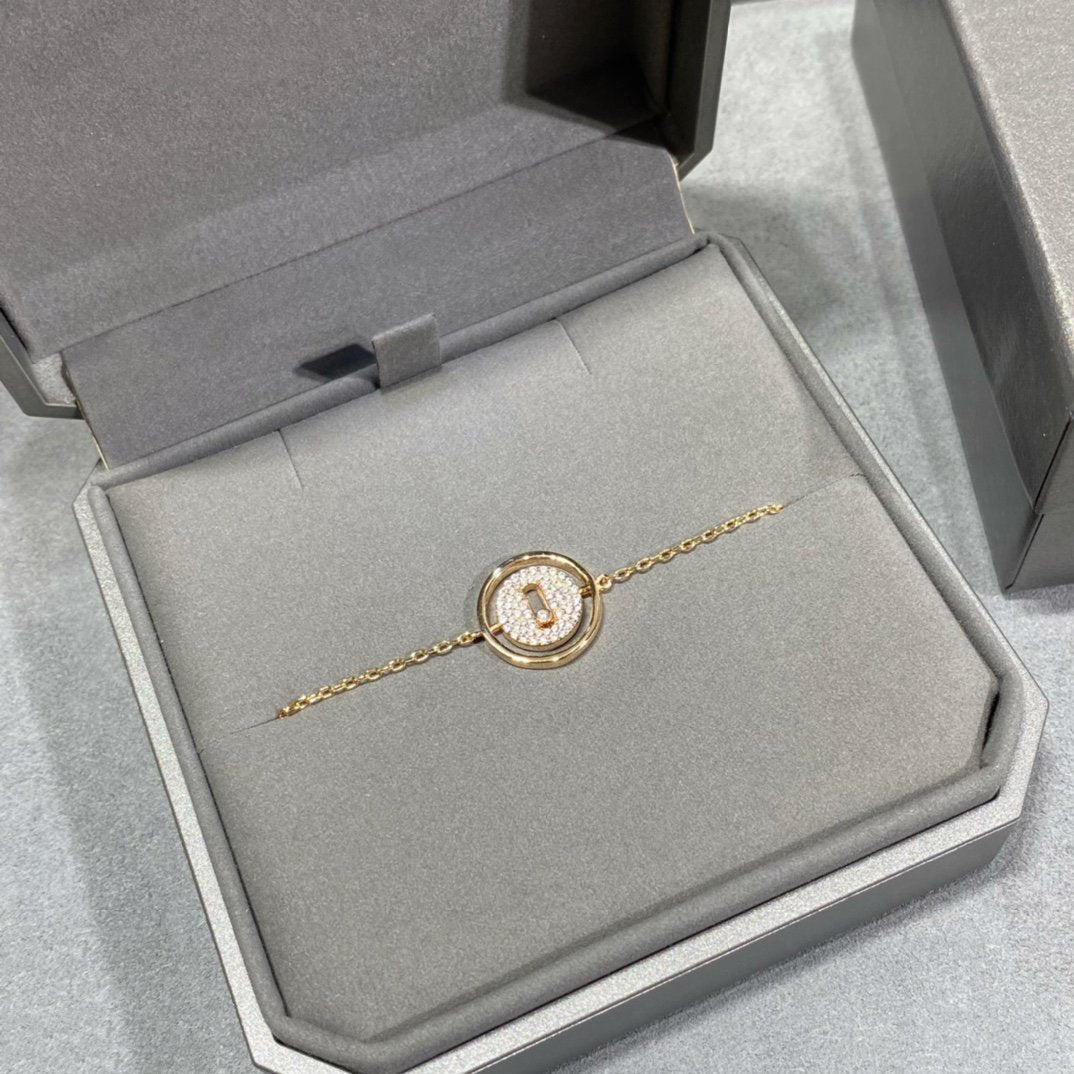[Luxe Jewellery] LUCKY MOVE DIAMOND PAVED BRACELET