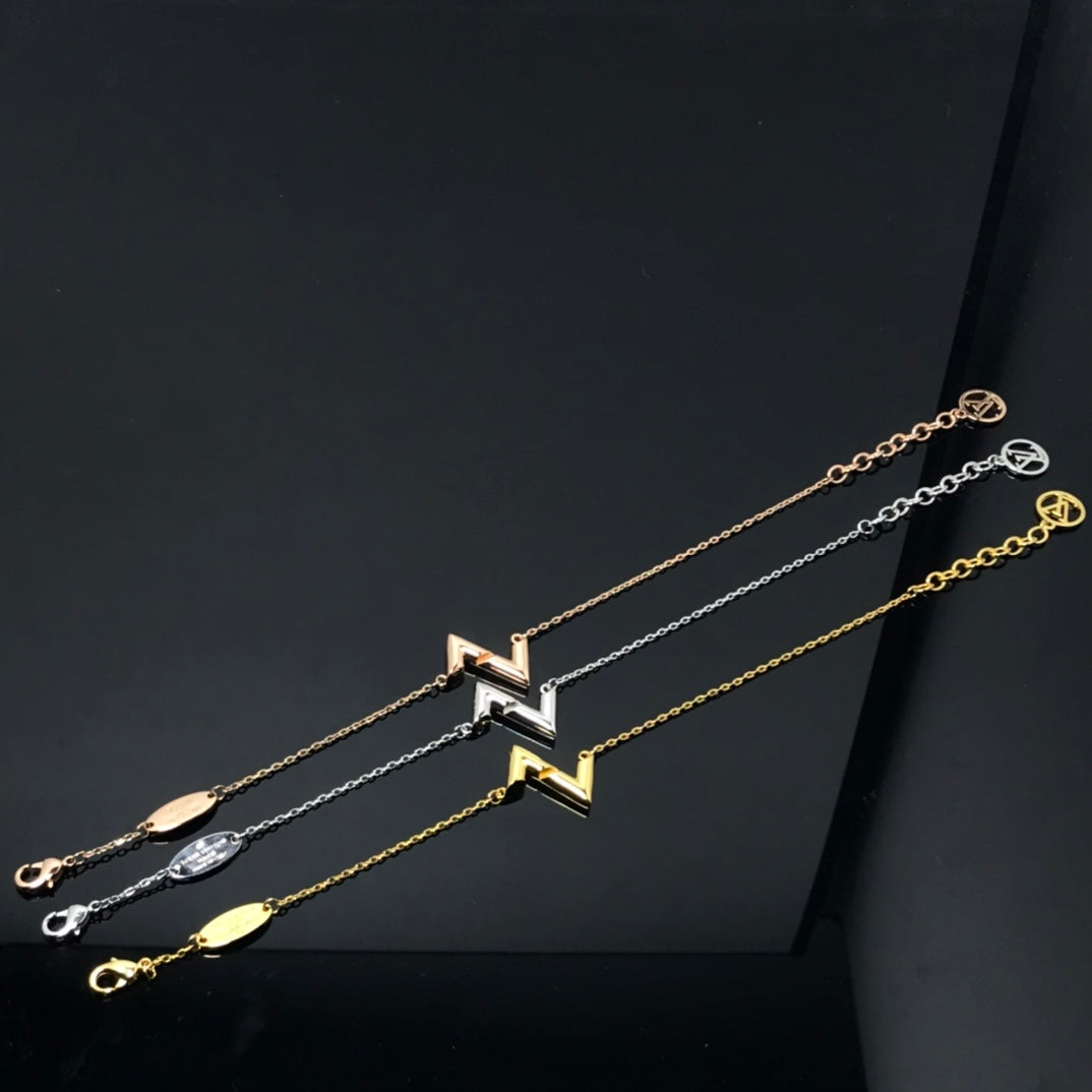 [LUXE JEWELRY]VOLT LV LOGO BRACELET