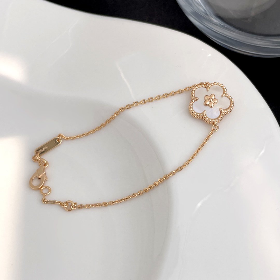 [LUXE JEWELRY]LUCKY SPRING ROSE GOLD MOP BRACELET
