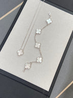 [LUXE JEWELRY]CLOVER WHITE PEARL MOP 5 MOTIF BRACELET COLLECTION