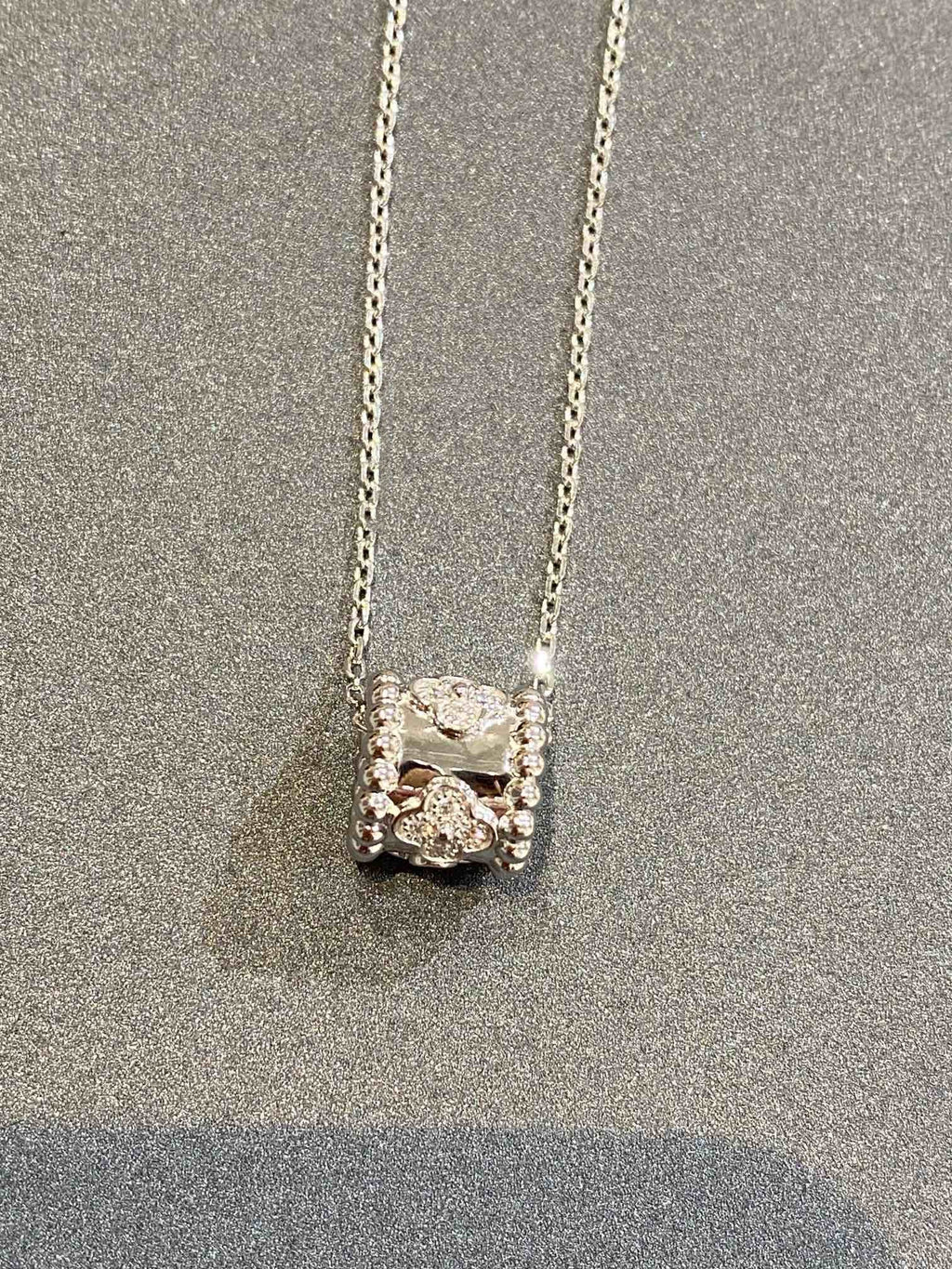 [LUXE JEWELRY]PERLEE PEDANT SIVLER DIAMOND NECKLACE