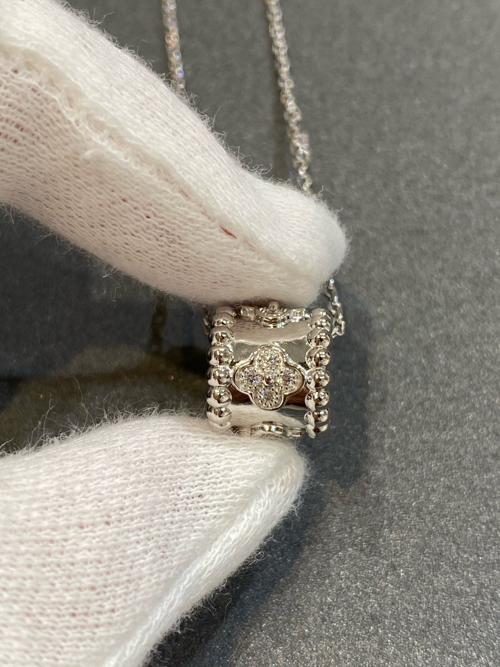 [LUXE JEWELRY]PERLEE PEDANT SIVLER DIAMOND NECKLACE