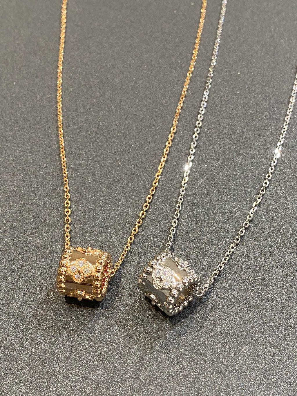 [LUXE JEWELRY]PERLEE PEDANT SIVLER DIAMOND NECKLACE