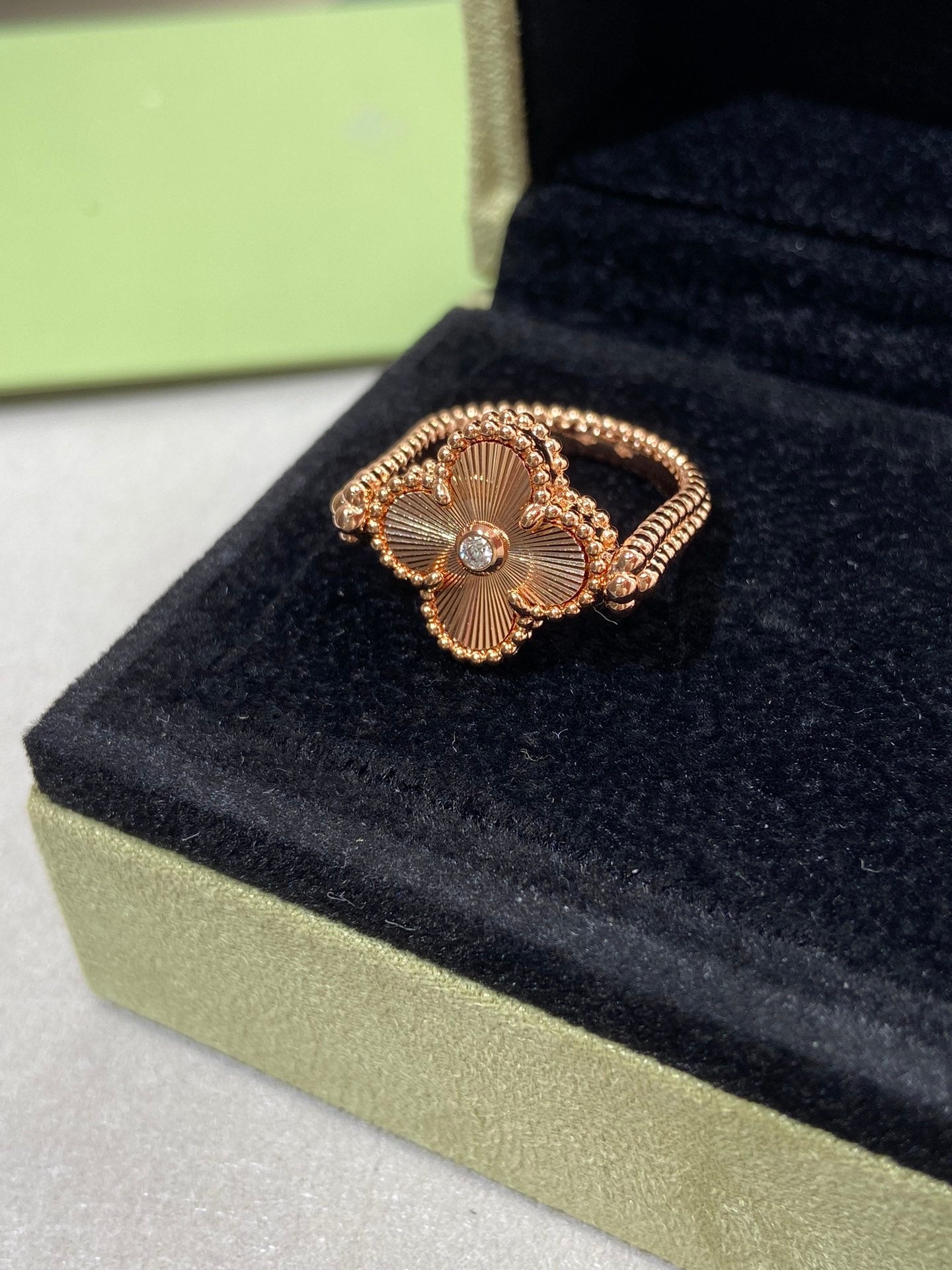 [LUXE JEWELRY]CLOVER RIVERSIBLE RING ROSE GOLD COLLECTION