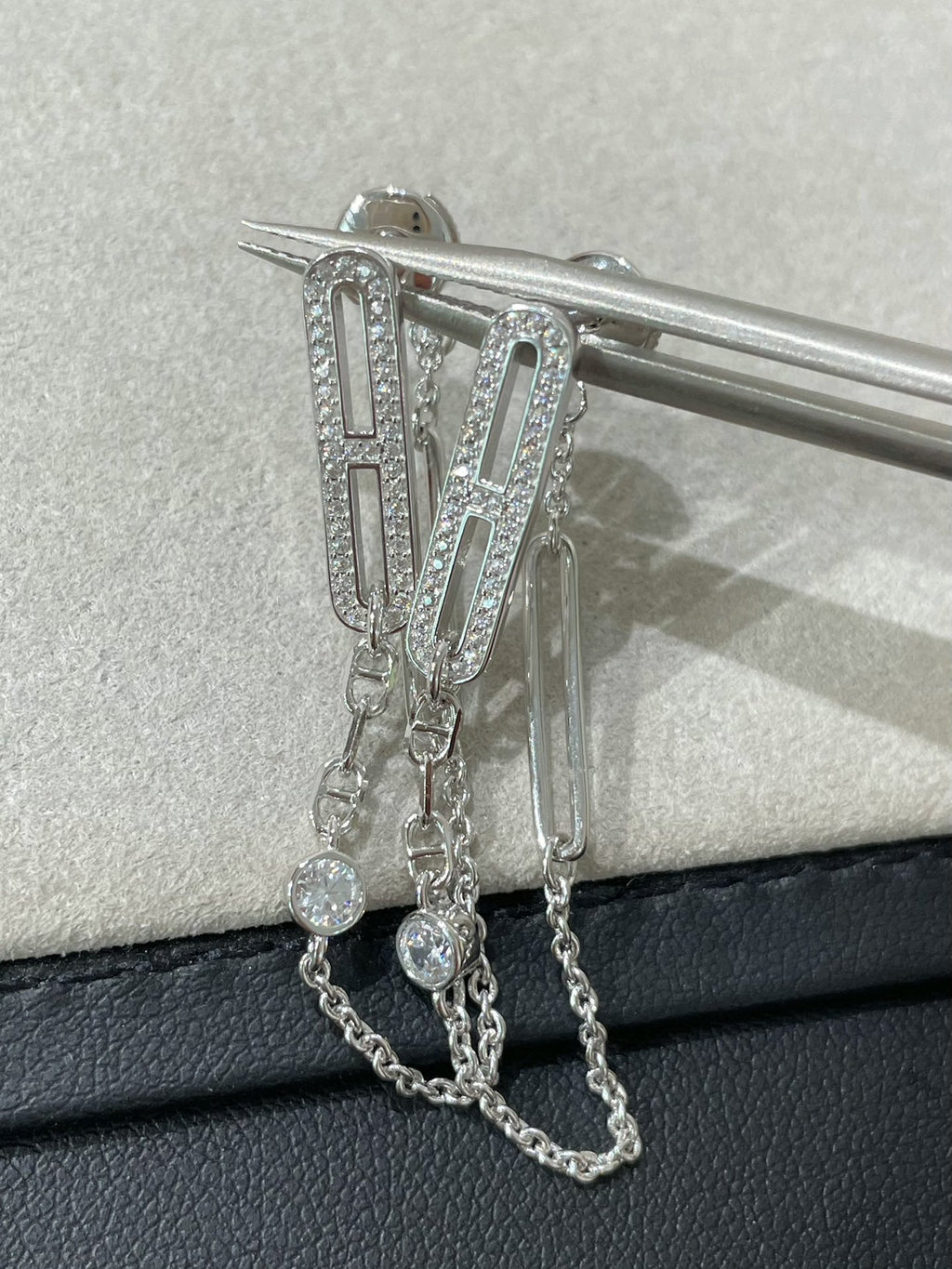 [LUXE JEWELRY]CHAINE CHAOS DIAMOND DROP EARRINGS