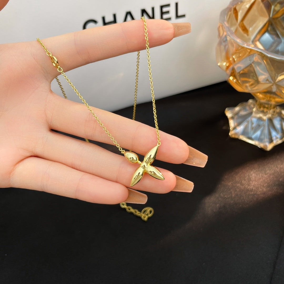 [LUXE JEWELRY]LOUISETTE GOLD NECKLACE