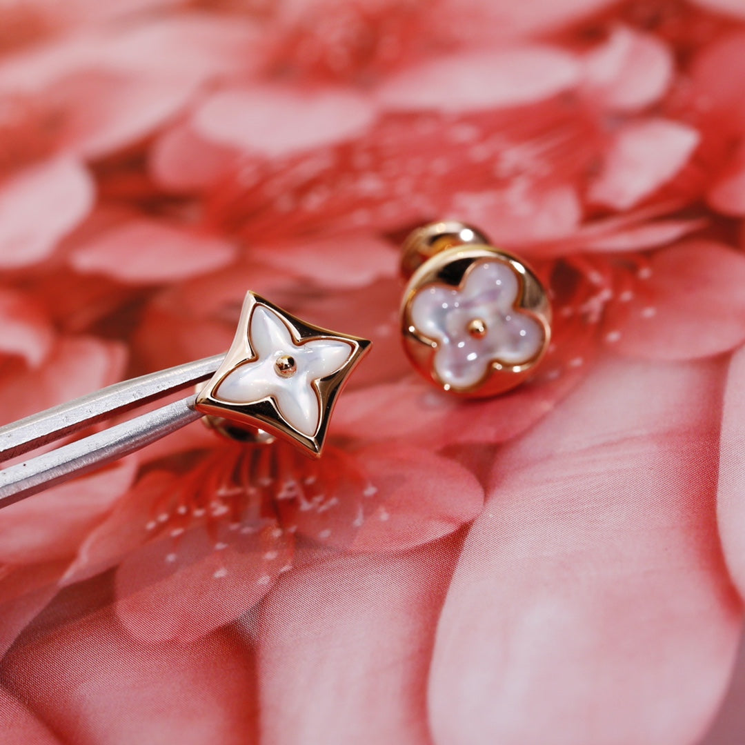 [LUXE JEWELRY]STAR AND SUN PINK GOLD MOP STUD EARRINGS