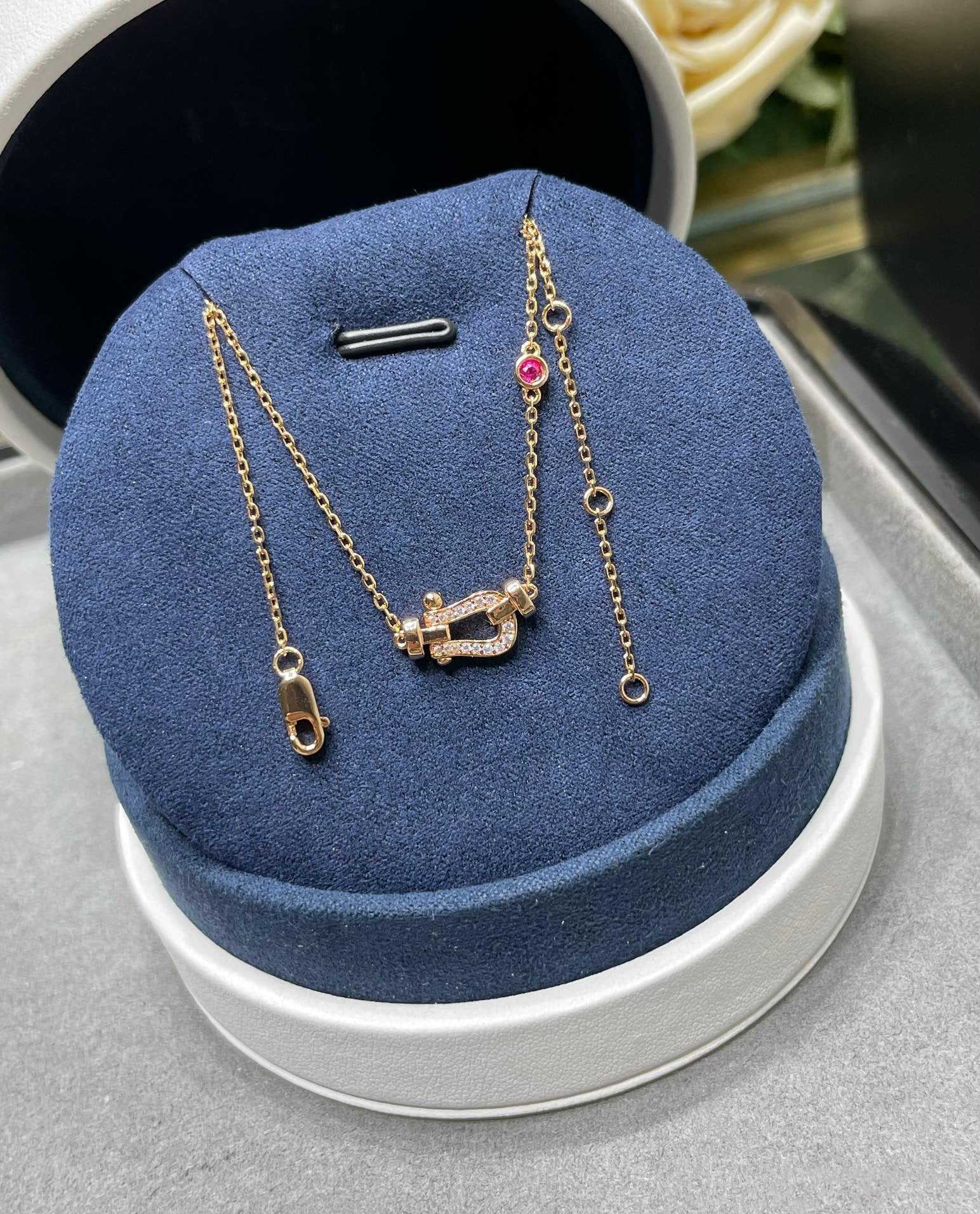 [LUXE JEWELRY]FORCE 10 DIAMOND PINK GOLD NECKLACE