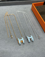 [LUXE JEWELRY]POP H SKY BLUE NECKLACE
