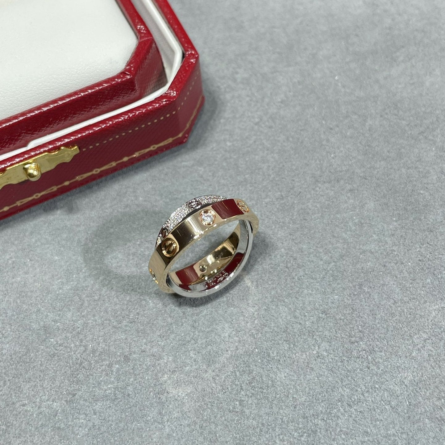 [LUXE JEWELRY] LOVE PINK GOLD SILVER DIAMOND DOUBLE RING