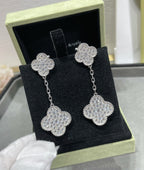 [LUXE JEWELRY]CLOVER 2 MOTIFS DIAMOND PAVED SILVER EARRINGS
