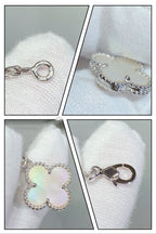 [LUXE JEWELRY]CLOVER 5 MOTIF WHITE MOP SILVER BRACELET