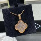 [LUXE JEWELRY]CLOVER 25MM LARGE PEDANT DIAMOND PAVED LONG NECKLACE