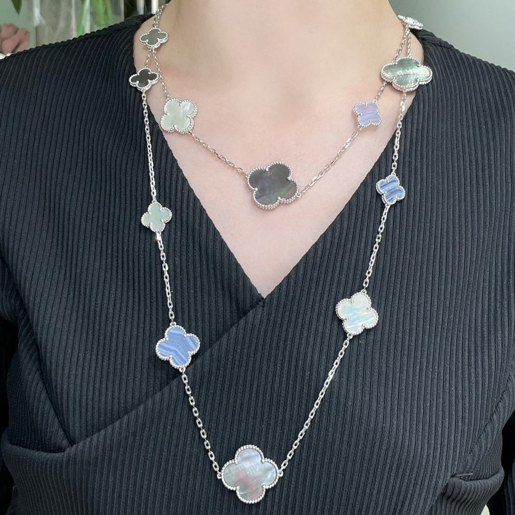 [LUXE JEWELRY]CLOVER 16 MOTIF CHALCEDONY MOP SILVER NECKLACE
