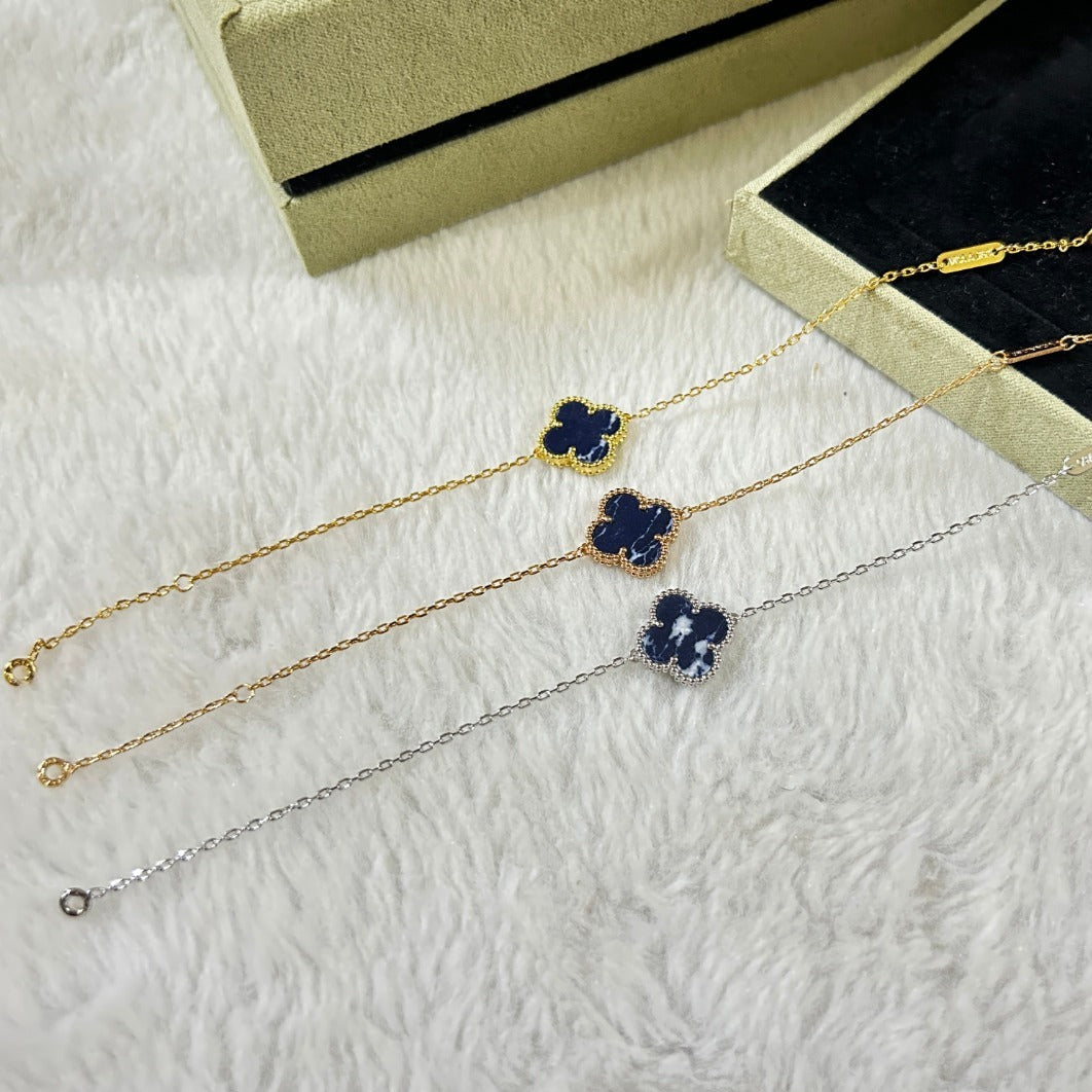 [LUXE JEWELRY]CLOVER 1 MOTIF PIETERSITE BRACELET
