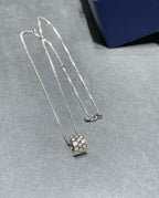 [LUXE JEWELRY]BEE LOVE DIAMOND PAVED 3 ROW NECKLACE