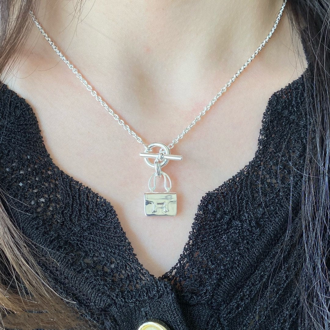 [LUXE JEWELRY]CONSTANCE PEDANT SILVER NECKLACE