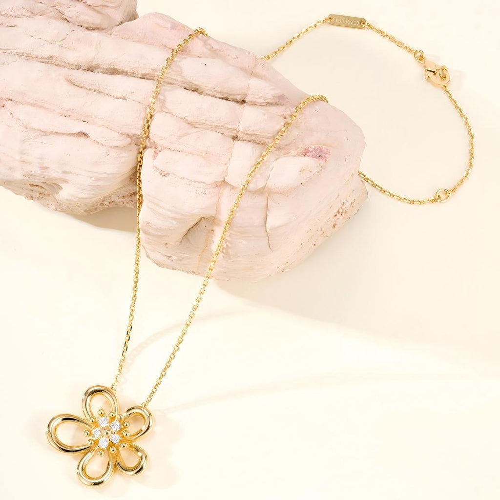 [LUXE JEWELRY]Flowerlace pendant Necklace 5 stones