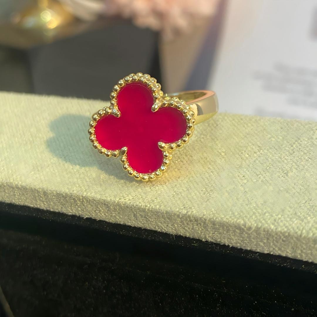 [LUXE JEWELRY]NEW CLOVER PINK ENAMEL RINGS