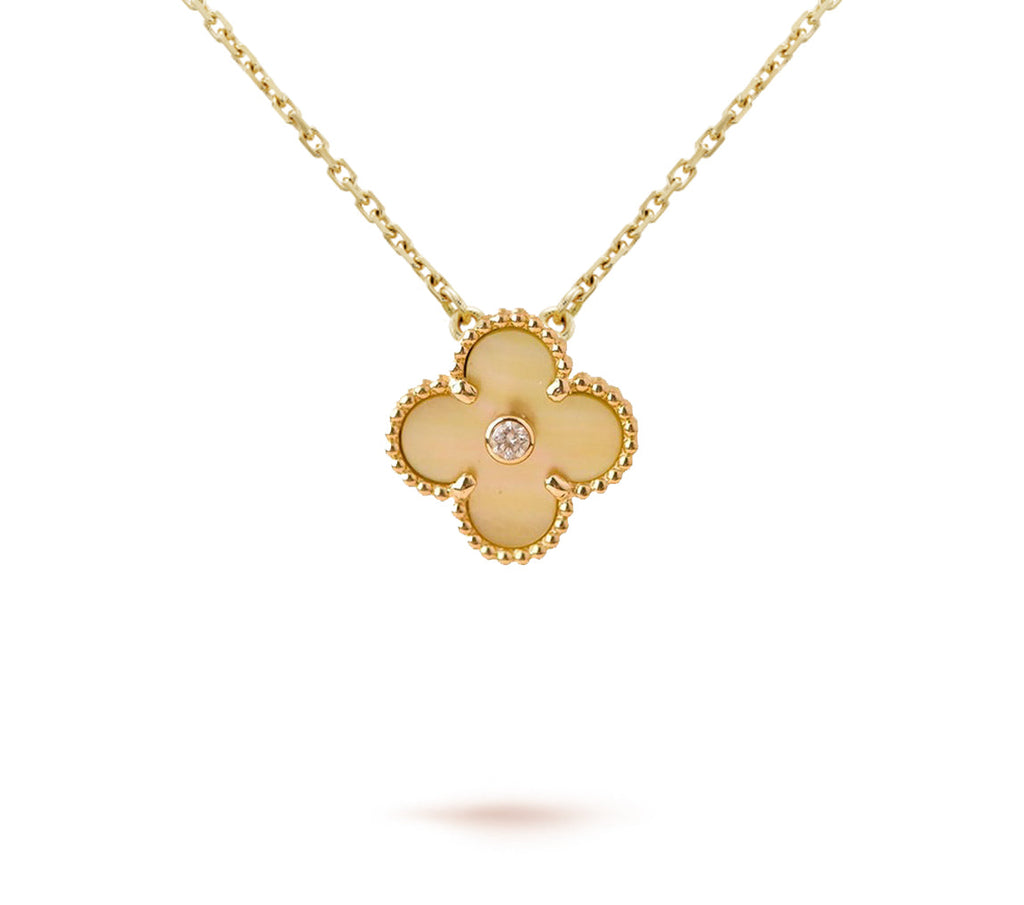 [LUXE JEWELRY]CLOVER 15MM CHRISTMAS LIMITED EDITION SINGLE FLOWER NECKLACE
