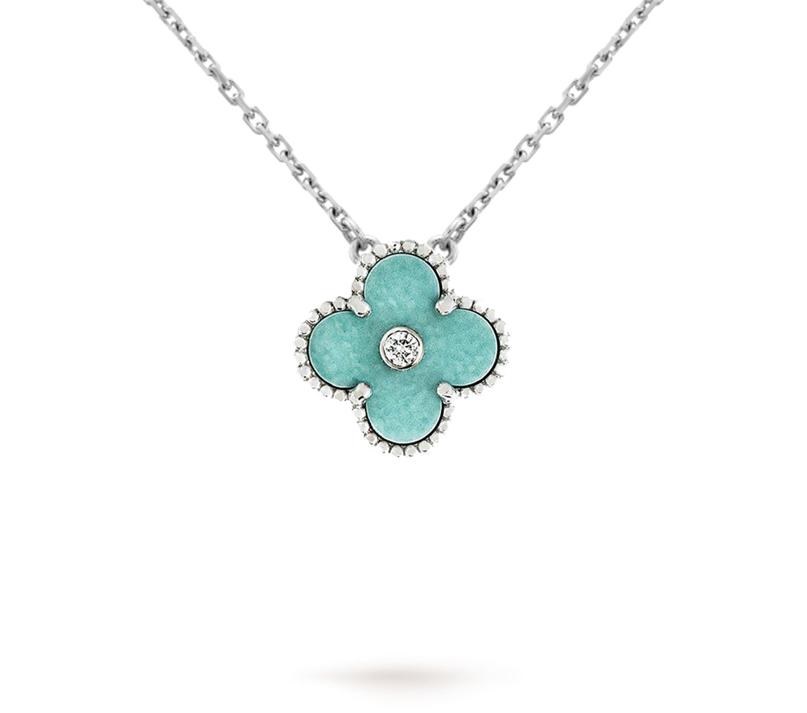 [LUXE JEWELRY]CLOVER 15MM CHRISTMAS LIMITED EDITION SINGLE FLOWER NECKLACE