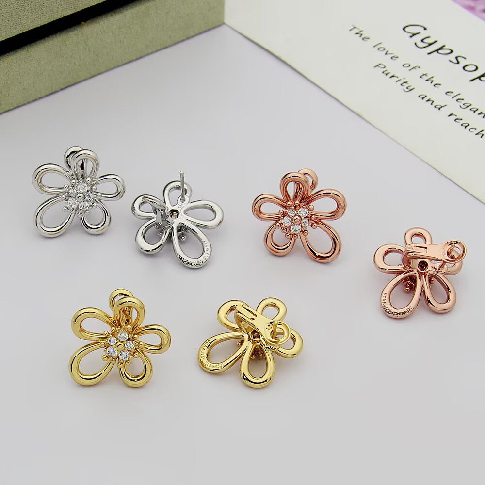 [LUXE JEWELRY] Flowerlace Earring Diamond 5 stones
