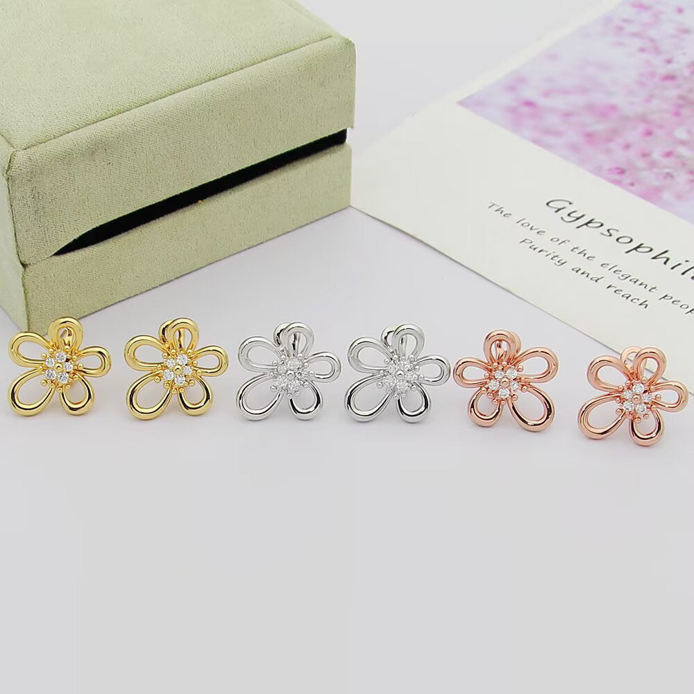 [LUXE JEWELRY] Flowerlace Earring Diamond 5 stones