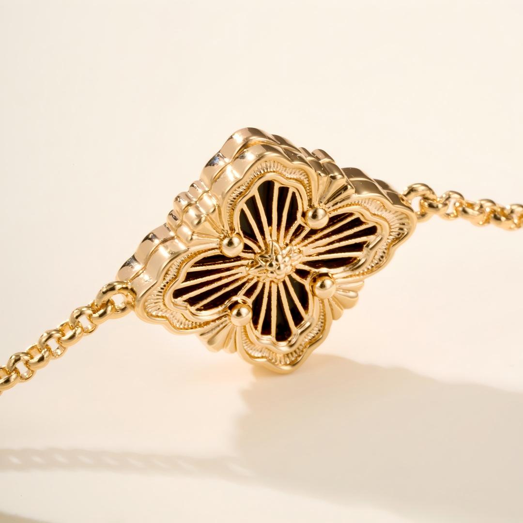 [LUXE JEWELRY] OPERA TULLE ENAMEL BRACELET