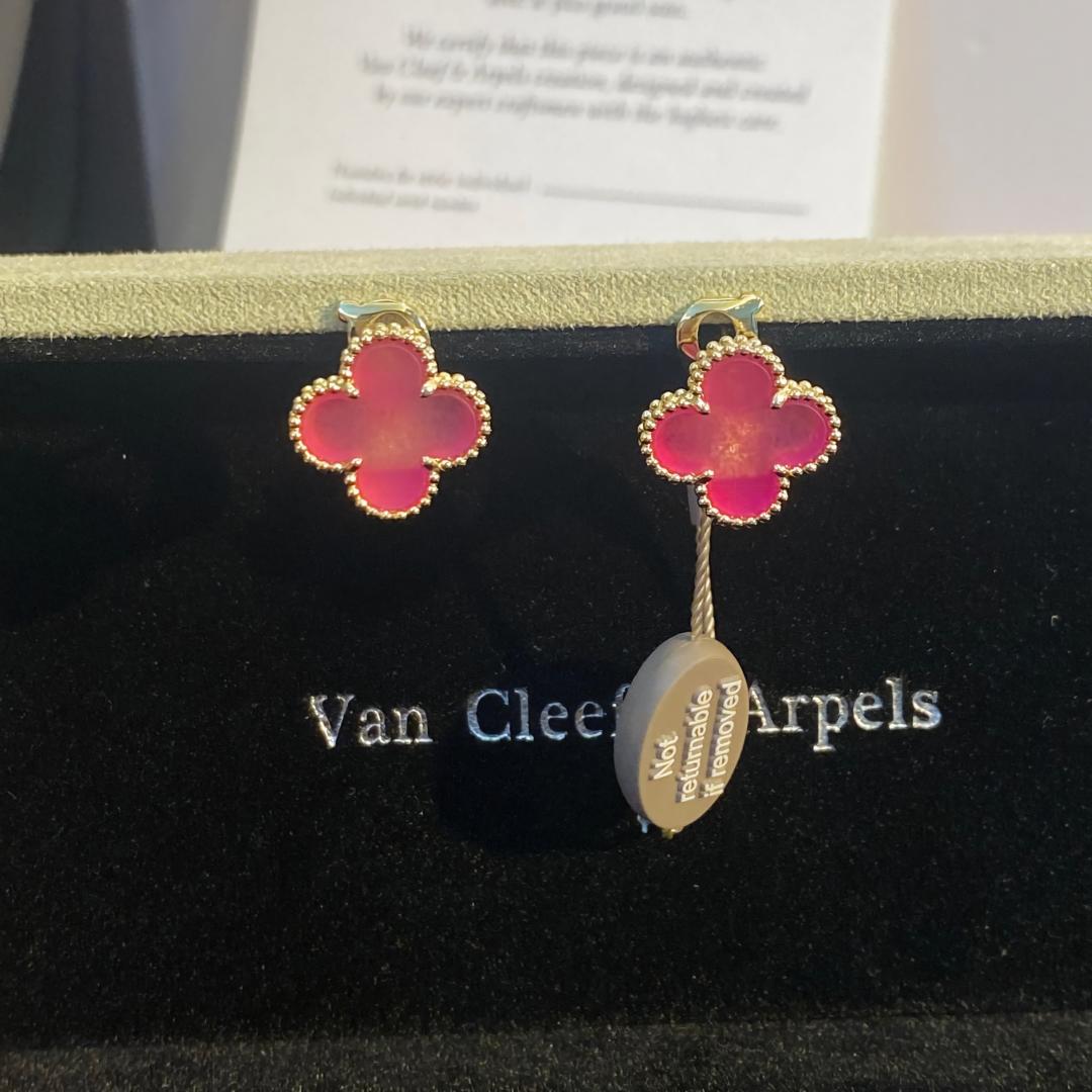 [LUXE JEWELRY]NEW CLOVER 15MM PINK ENAMEL STUD EARRINGS
