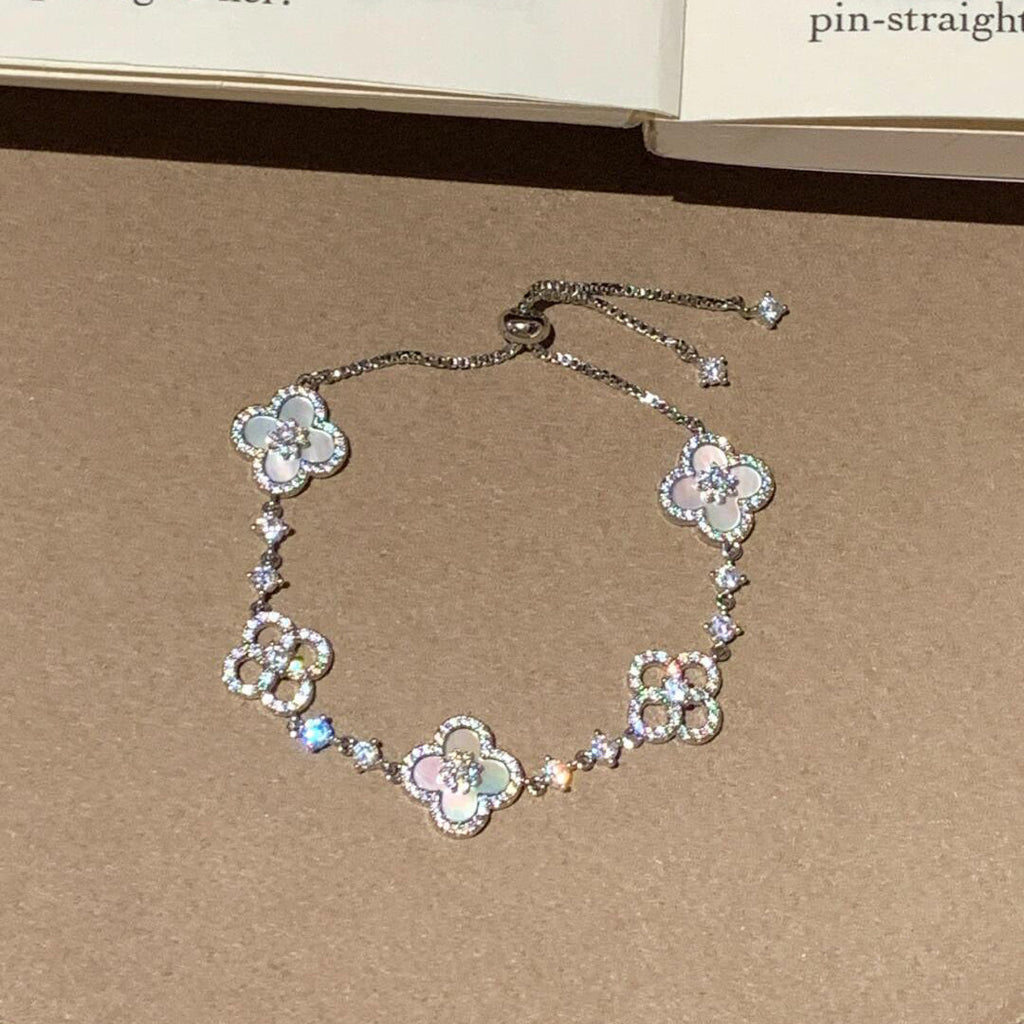 [LUXE JEWELRY]CLOVER 5 MOTIF PINK BLUE RED WHITE BRACELET