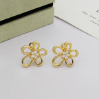 [LUXE JEWELRY] Flowerlace Earring Diamond 5 stones