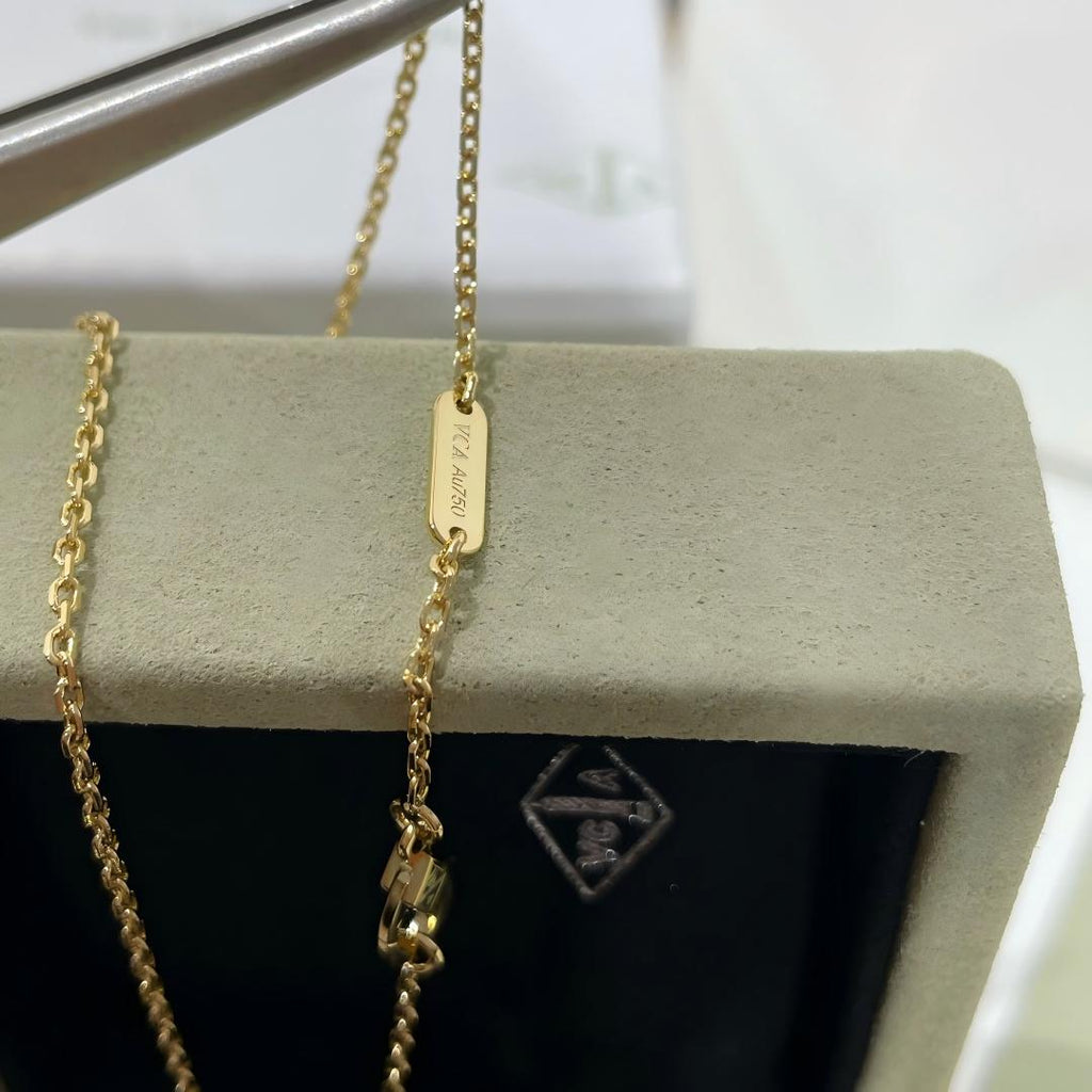 [LUXE JEWELRY]Flowerlace pendant Necklace 5 stones