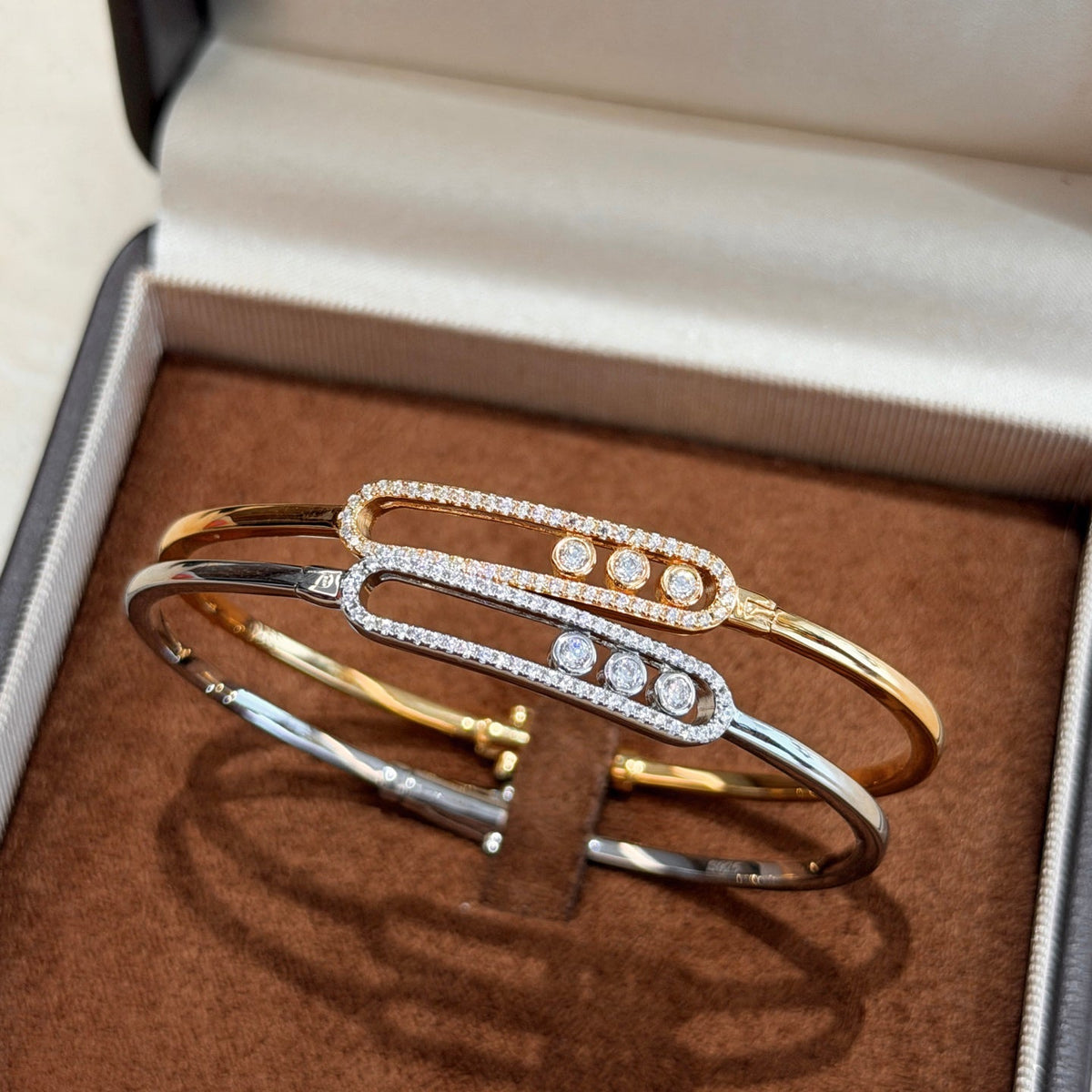 [LUXE JEWELRY]Move Pavé Diamond Bangle Bracelet M