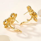 [LUXE JEWELRY] Flowerlace Earring Diamond 5 stones