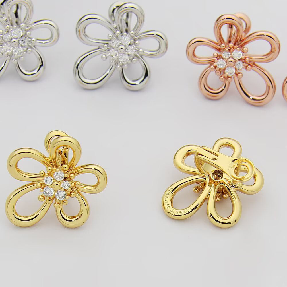 [LUXE JEWELRY] Flowerlace Earring Diamond 5 stones