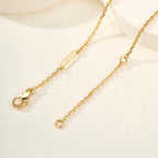 [LUXE JEWELRY]Flowerlace pendant Necklace 5 stones