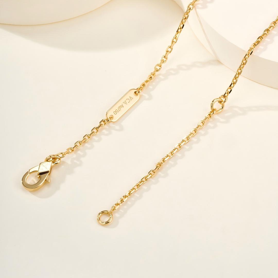 [LUXE JEWELRY]Flowerlace pendant Necklace 5 stones