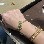 [LUXE JEWELRY] OPERA TULLE  GOLD BRACELET WITH ENAMEL BACKGROUND