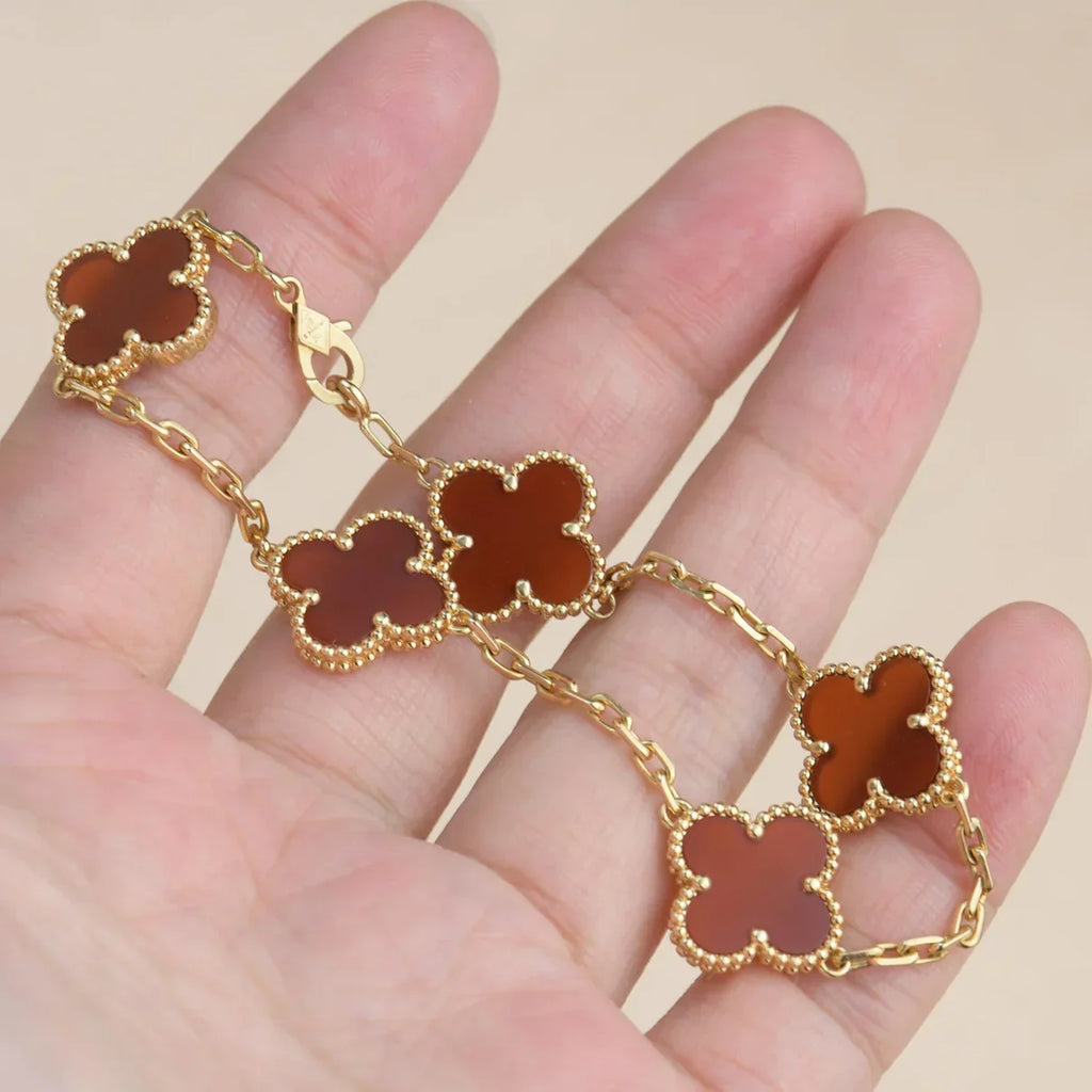[LUXE JEWELRY] CLOVER 5 MOTIF RED CORNELIAN BRACELET COLLECTION