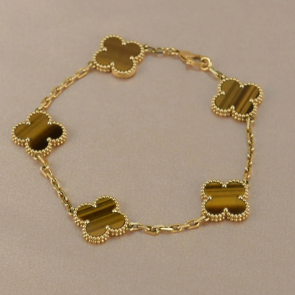[LUXE JEWELRY] CLOVER 5 MOTIFS TIGER EYE BRACELET COLLECTION