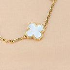[LUXE JEWELRY]CLOVER WHITE PEARL MOP 5 MOTIF BRACELET COLLECTION