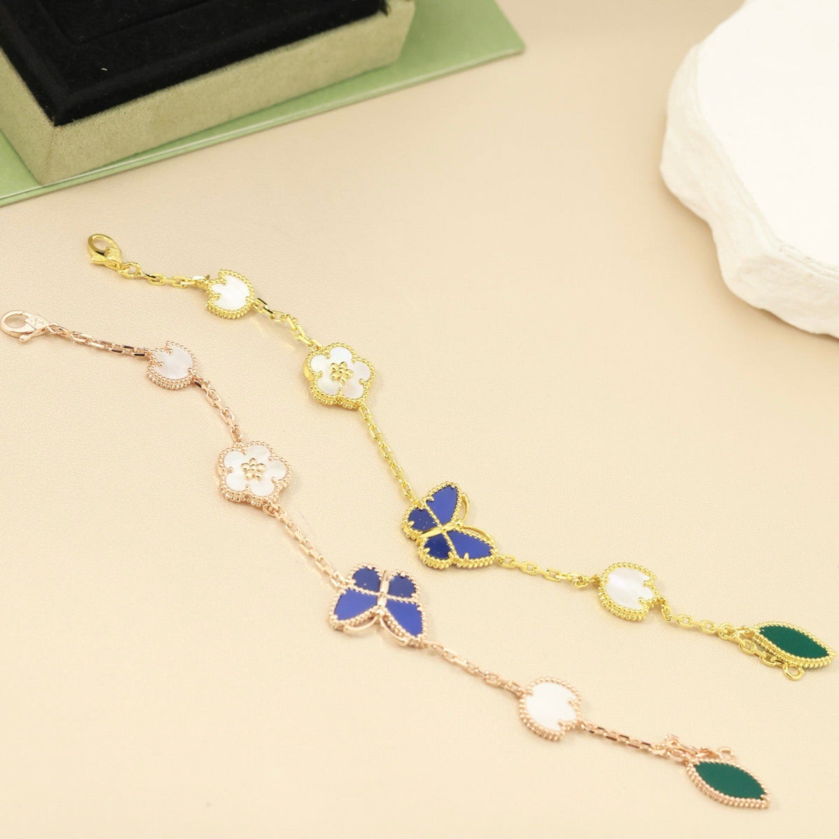[LUXE JEWELRY] LUCKY SPRING BUTTERFLY 5 MOTIF BRACELET