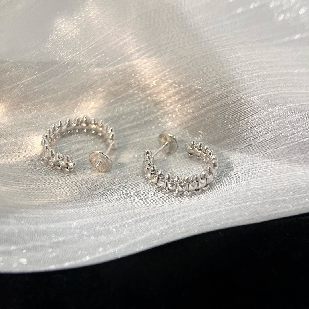 [LUXE JEWELRY] CLASH SMALL HOOP EARRINGS