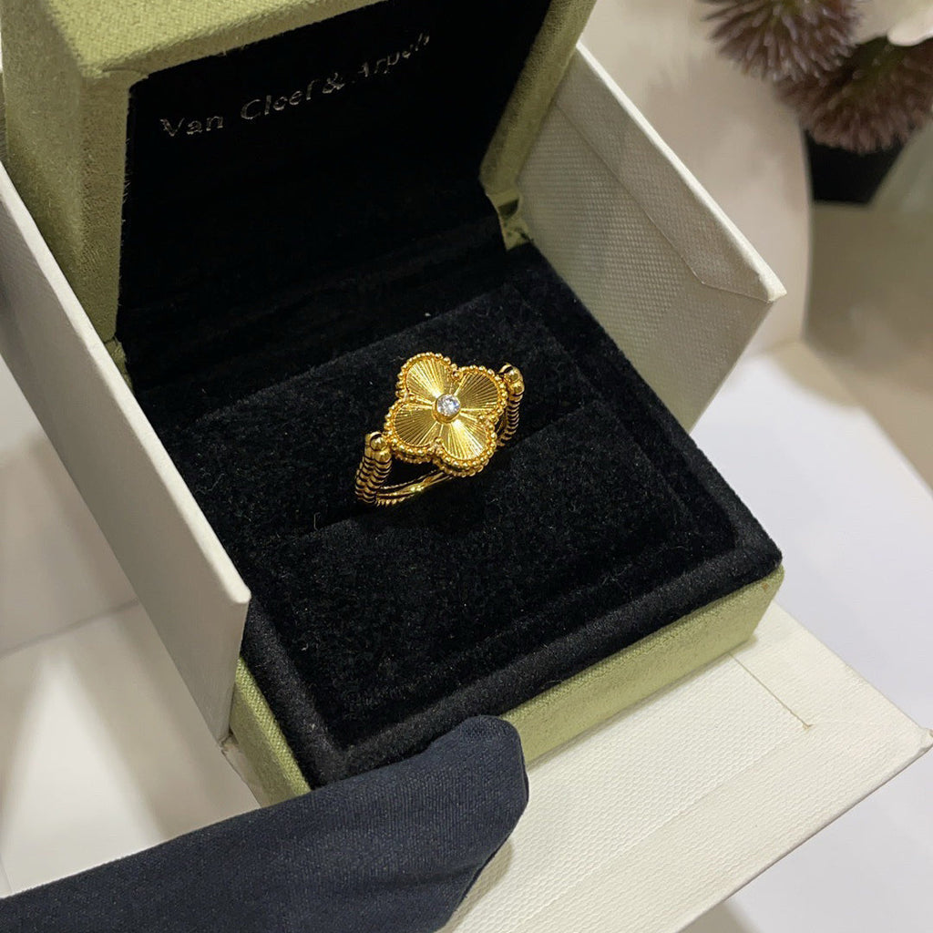 [LUXE JEWELRY]CLOVER RIVERSIBLE RING GOLD COLLECTION