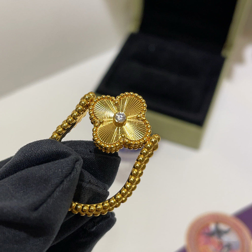 [LUXE JEWELRY]CLOVER RIVERSIBLE RING GOLD COLLECTION